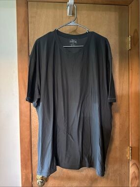 True Classic Men's grey Short Sleeve Crewneck Tee